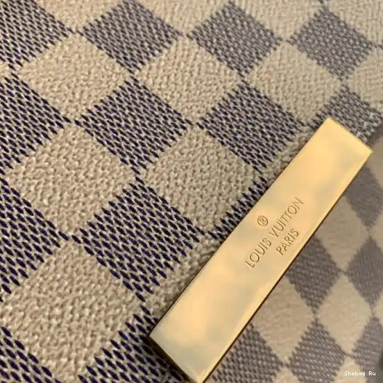 Vuitton Favorite PM Louis 0622